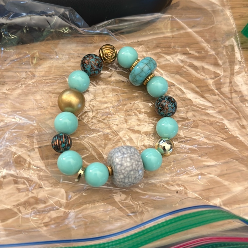 Teal Stretch Bracelet